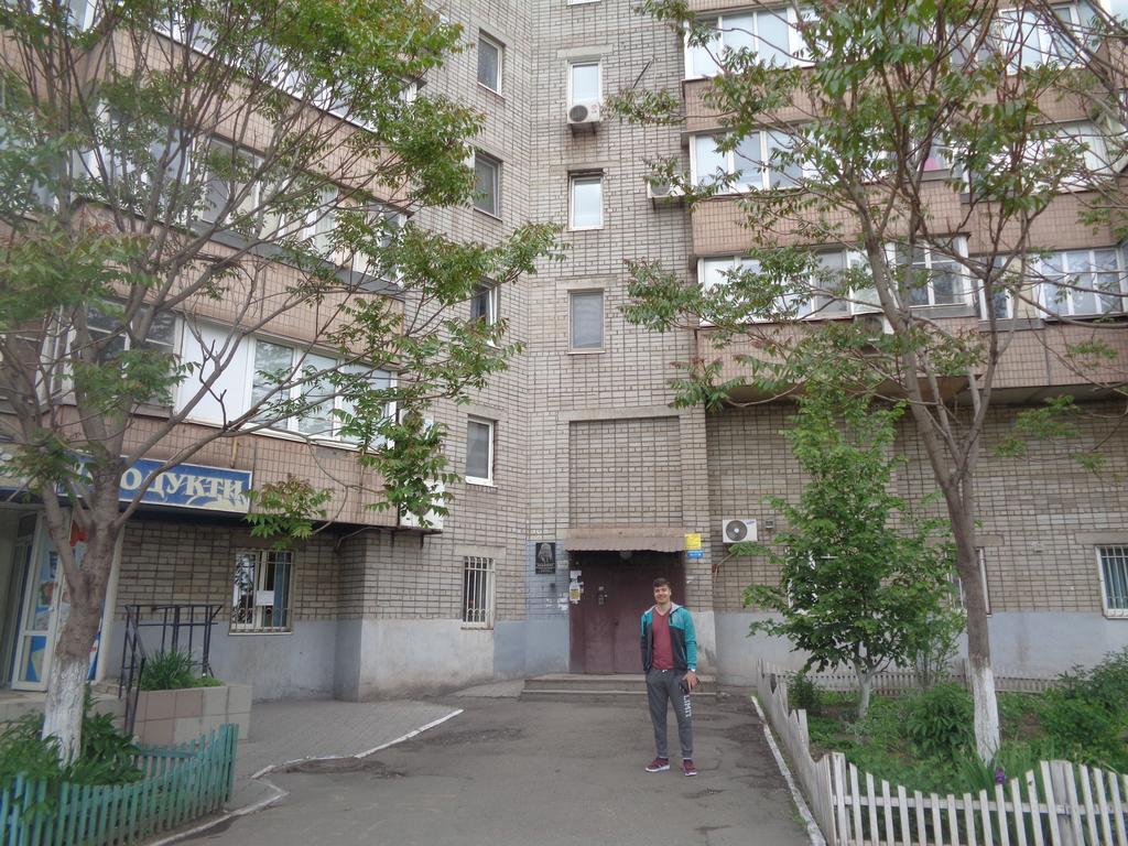 Apartment At Matusevycha Street 2-15 Kryvyi Rih Exterior photo